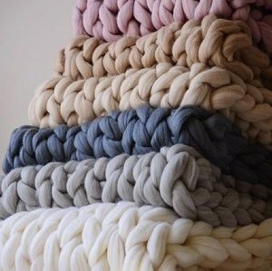 CHUNKY KNIT BLANKET!!!!